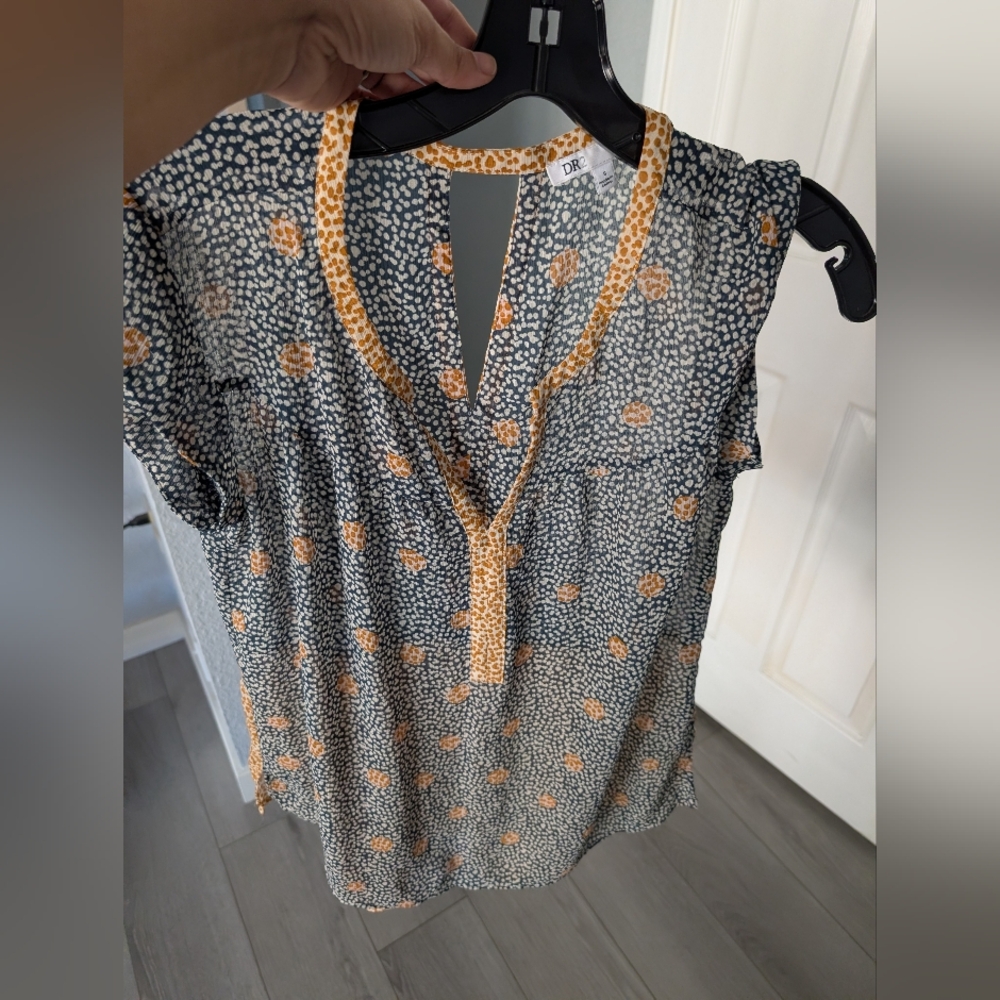 DR2 Navy and Mustard Patterned Blouse